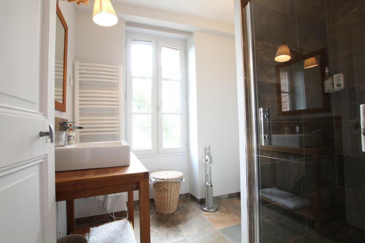 "Le Vieux Nid" Carolles Quarto foto